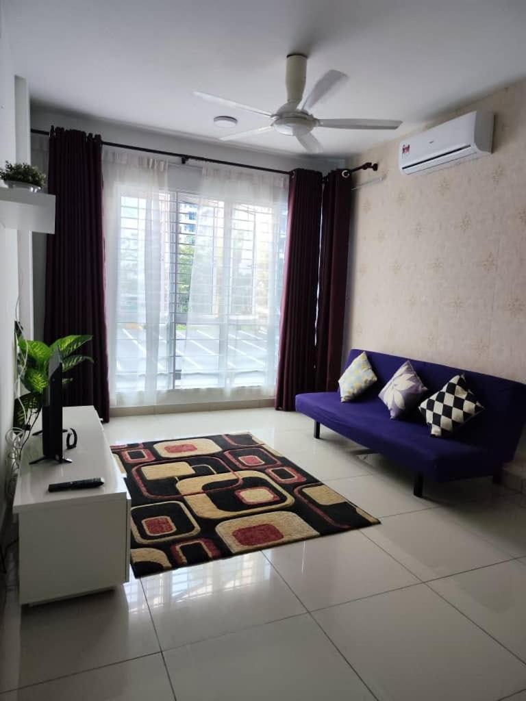 Putra 1 Pool Homestay Bandar Seri Putra Kampong Sungai Buah Exteriér fotografie